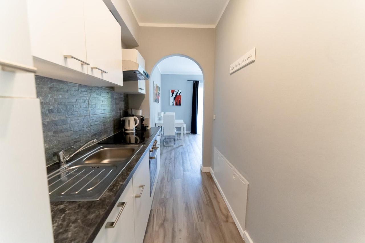 וולדן אם וורתרסי Velden Appartements Am Woerthersee מראה חיצוני תמונה